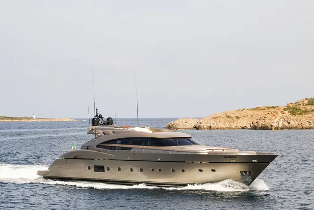 AB Yachts 116 — Yacht Hire Saint-Tropez, Saint-Tropez