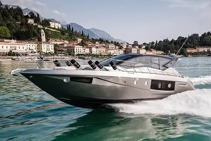 Cranchi M44 HT — Yacht Hire Saint-Tropez, Saint-Tropez