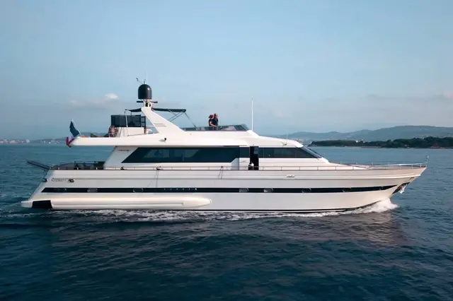 Falcon 80S — Yacht Hire Saint-Tropez, Saint-Tropez