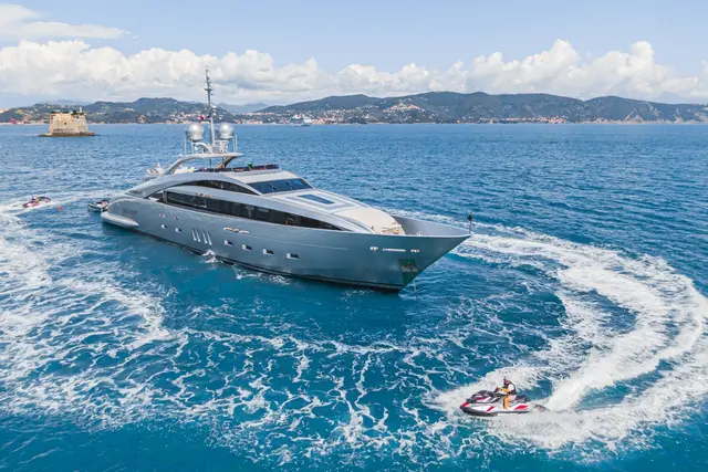Silver Wind — Yacht Hire Saint-Tropez, Saint-Tropez