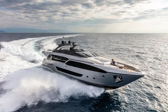 Riva 90 — Yacht Hire Saint-Tropez, Saint-Tropez