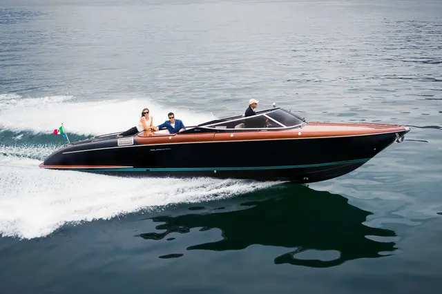 Riva Aquariva — Yacht Hire Saint-Tropez, Saint-Tropez