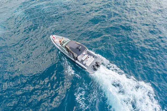 Saxdor 320 — Yacht Hire Saint-Tropez, Saint-Tropez