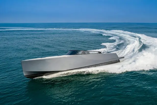 Vandutch 55 — Yacht Hire Saint-Tropez, Saint-Tropez